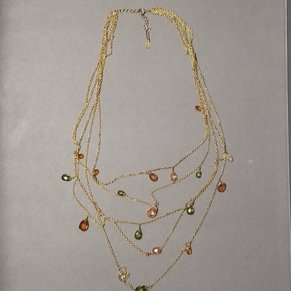 Jeweled chained layer statement necklace - Picture 6 of 8